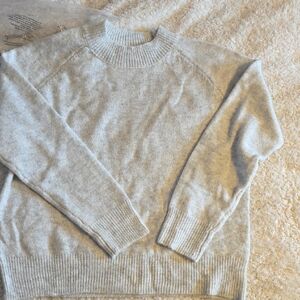 Women's Gray Sweater